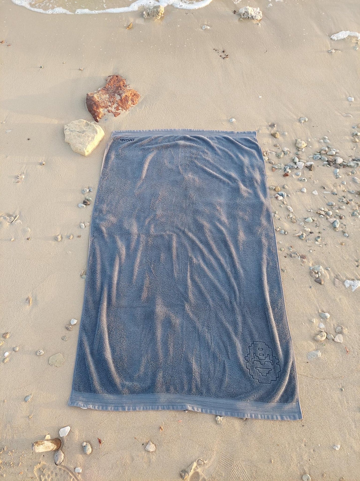 Beach DeTowel Huge